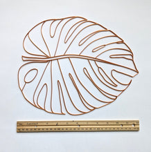 Load image into Gallery viewer, Monstera Leaf Resin Art Template
