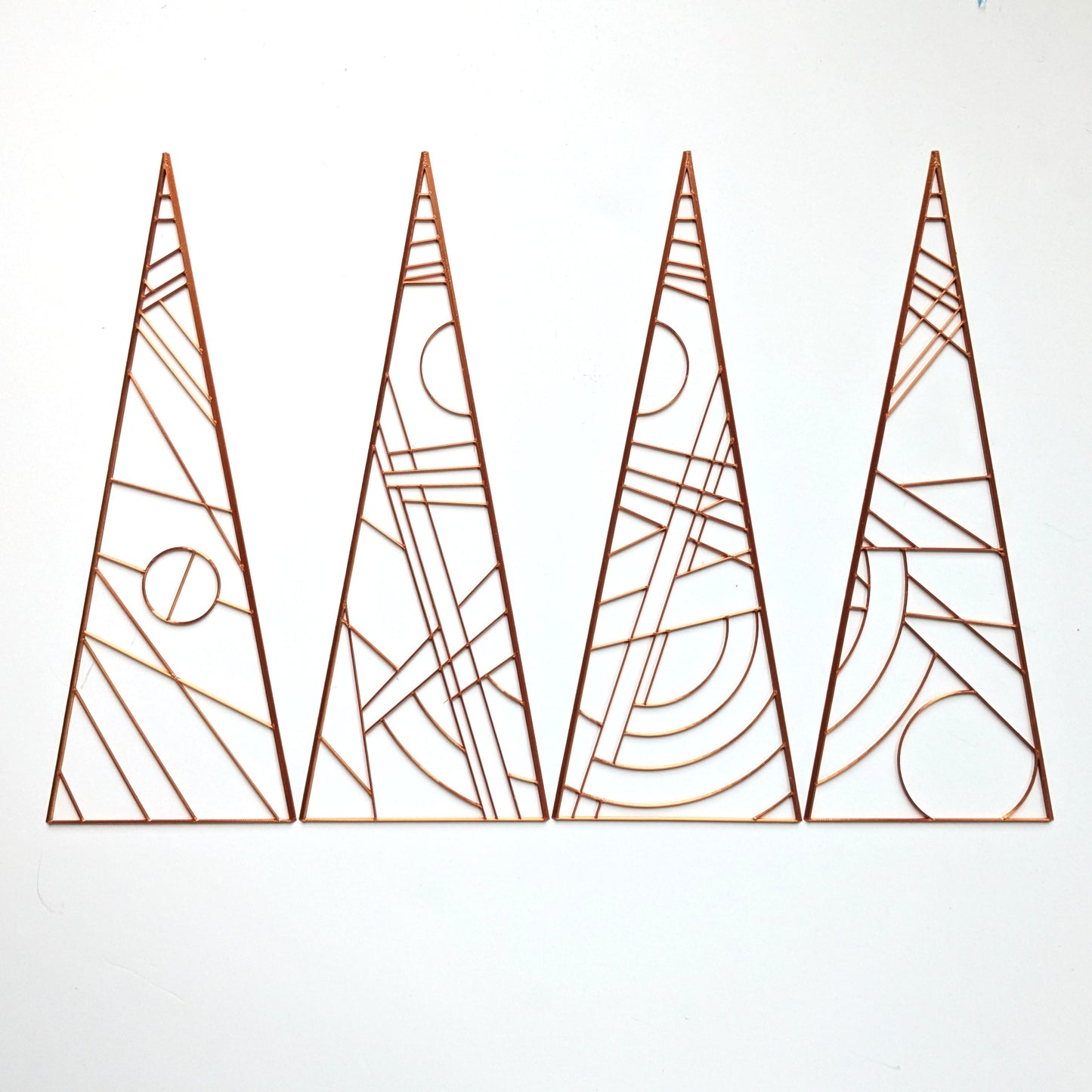 Abstract Wrap around pyramid lamp kit