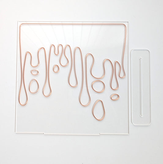 Droplets pre-attached template with stand
