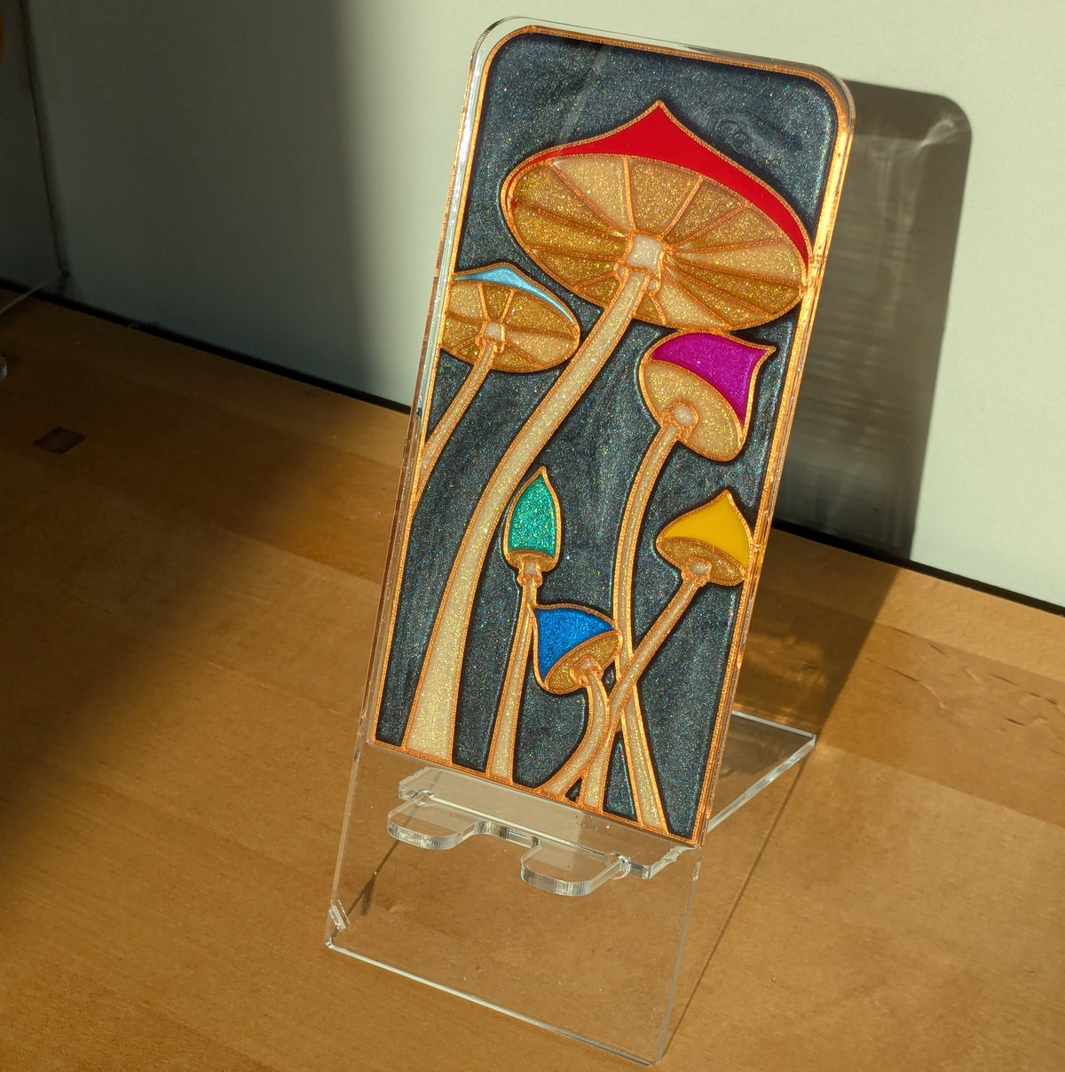 Mushrooms phone stand resin art kit.